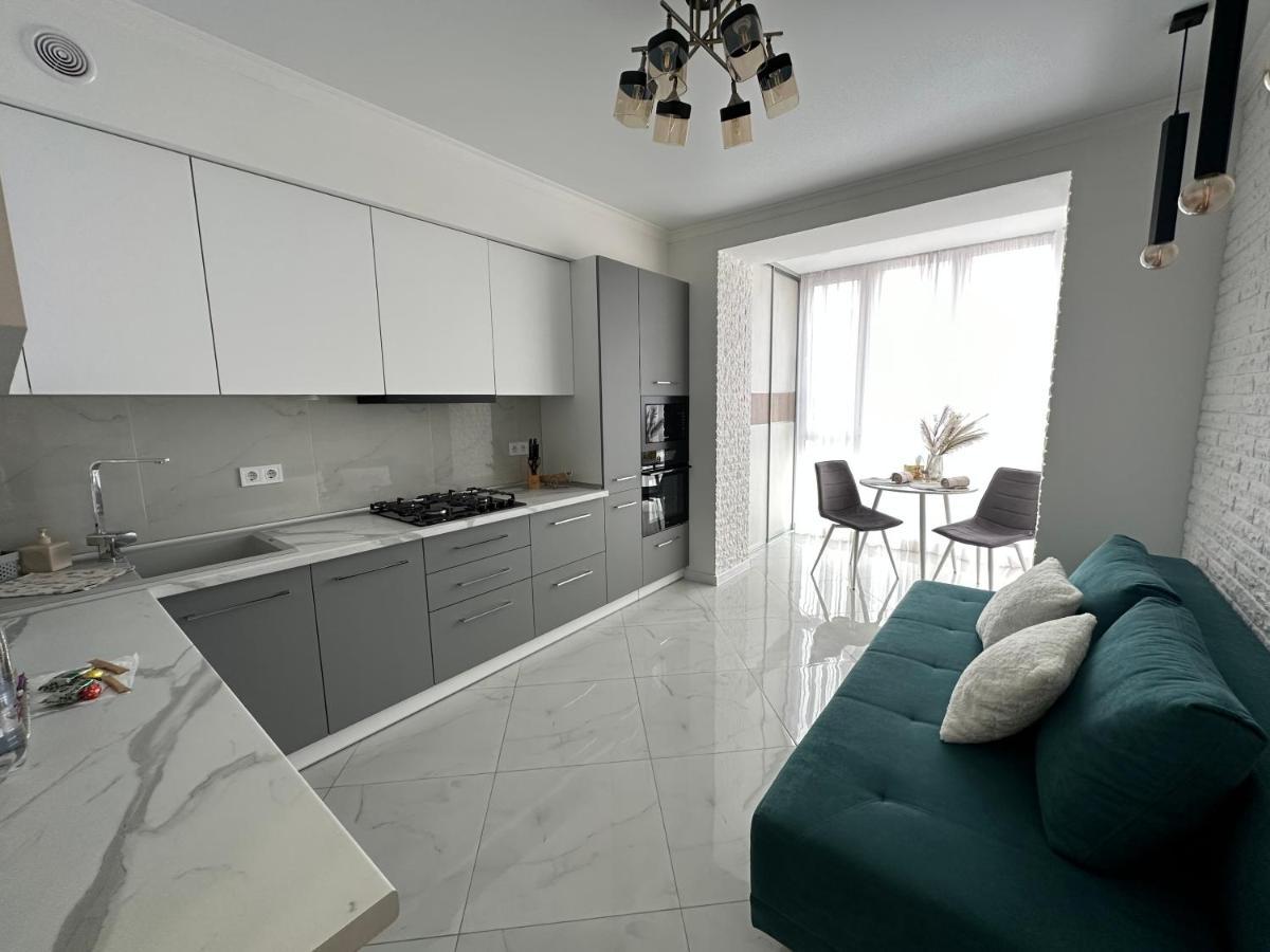 Comfort Apartment Vinnytsja Buitenkant foto